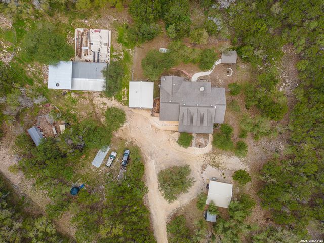 374 W County Road 2481, Hondo, TX 78861
