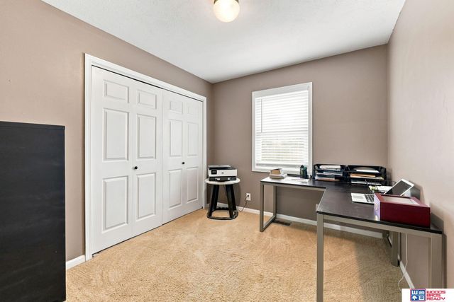 7420 Nolan Road, Lincoln, NE 68512
