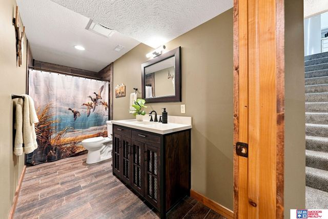 7420 Nolan Road, Lincoln, NE 68512