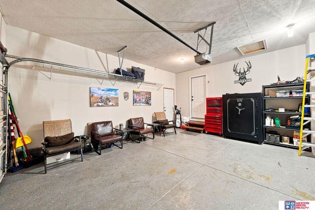 7420 Nolan Road, Lincoln, NE 68512