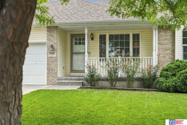 7420 Nolan Road, Lincoln, NE 68512