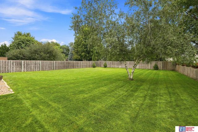 7420 Nolan Road, Lincoln, NE 68512