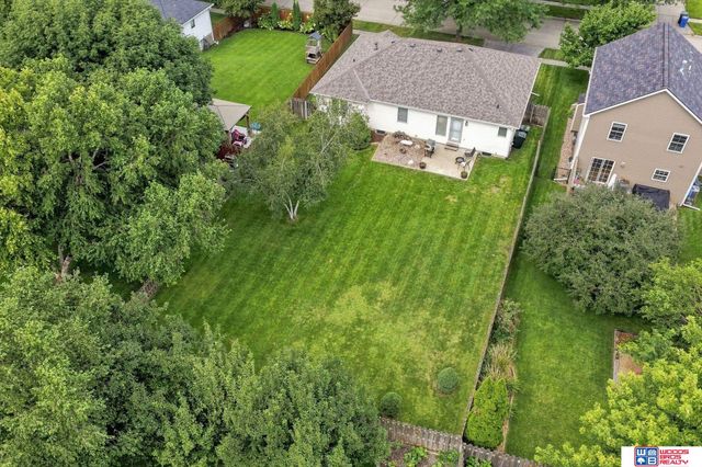7420 Nolan Road, Lincoln, NE 68512