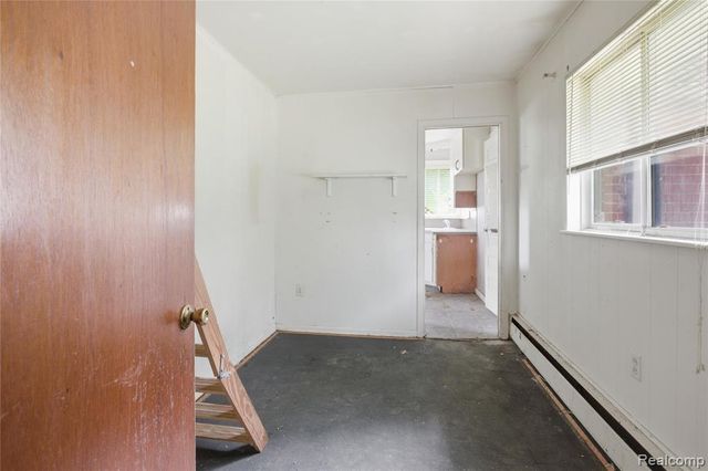 48441 N Territorial Road, Plymouth, MI 48170