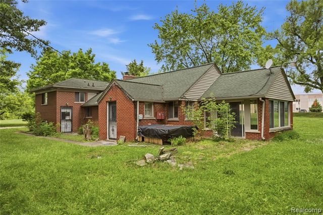 48441 N Territorial Road, Plymouth, MI 48170