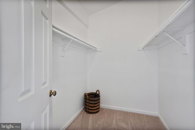 4223 N CARLIN SPRINGS RD, Arlington, VA 22203