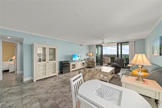 18120 San Carlos BLVD 805, Fort Myers Beach, FL 33931