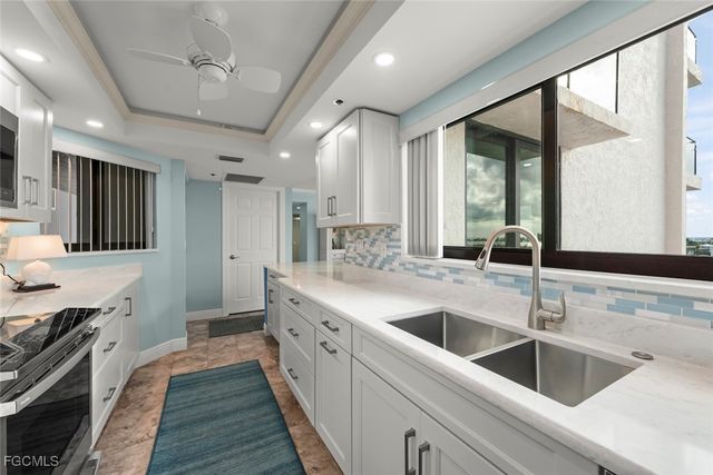 18120 San Carlos BLVD 805, Fort Myers Beach, FL 33931