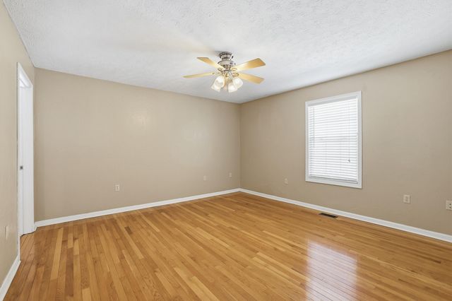 201 Shawnee Drive, Irvine, KY 40336