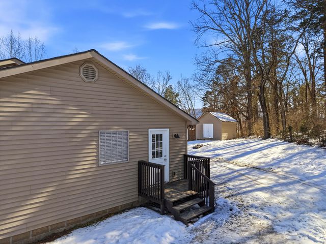 201 Shawnee Drive, Irvine, KY 40336