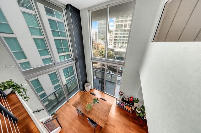 1050 Brickell Ave 422, Miami, FL 33131