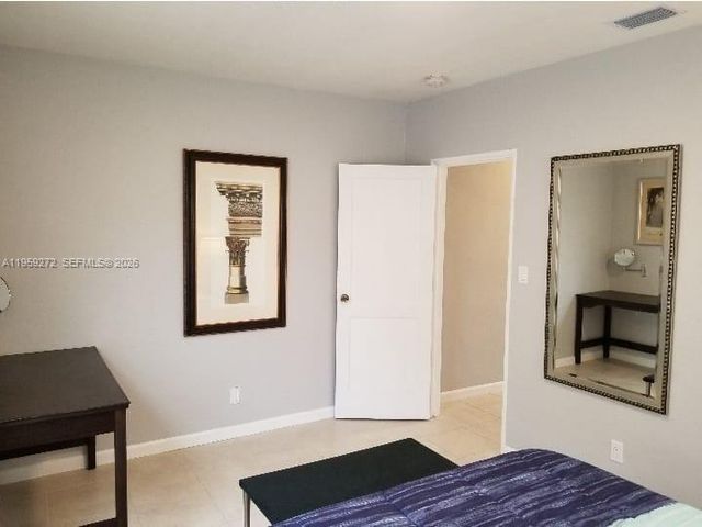 2023 Funston St XX, Hollywood, FL 33020