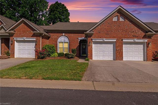 673 Sonoma Lane, High Point, NC 27265