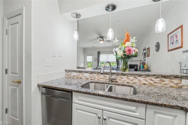 673 Sonoma Lane, High Point, NC 27265