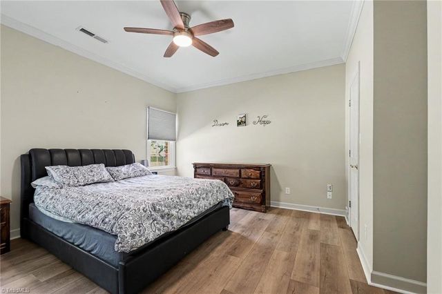 673 Sonoma Lane, High Point, NC 27265