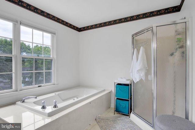 2018 SOUTHPOINT DR, Hummelstown, PA 17036