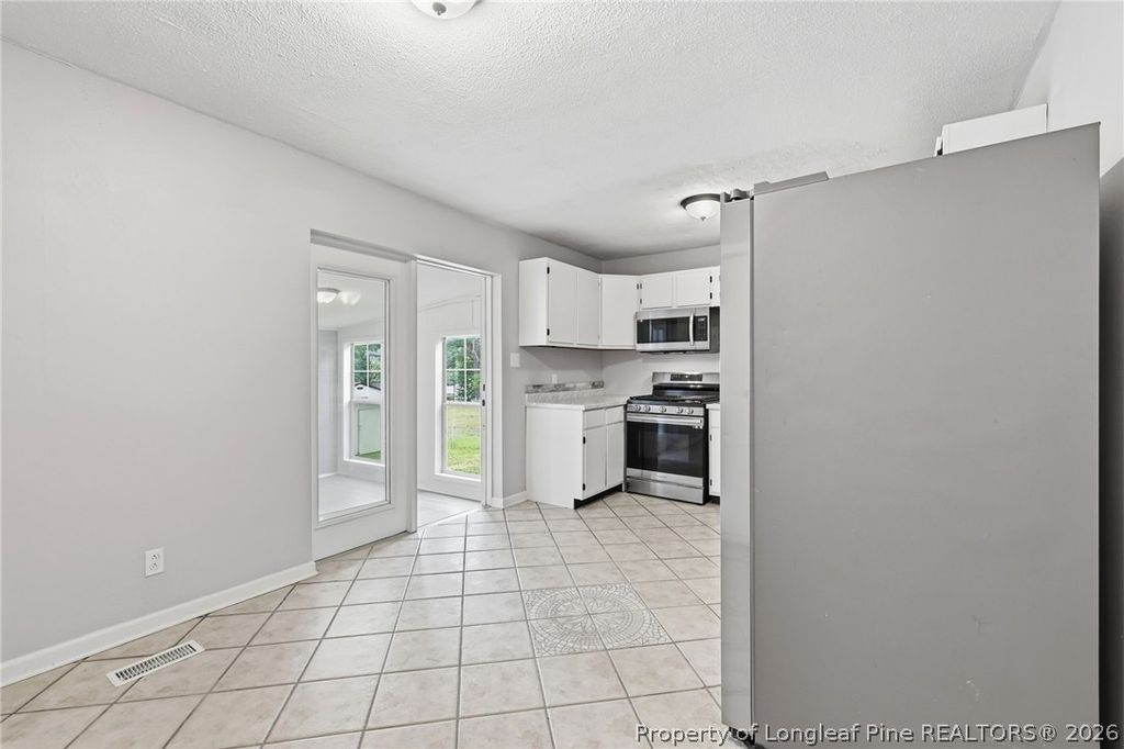 406 Lansdowne Road, Fayetteville, NC 28314 — photo 16