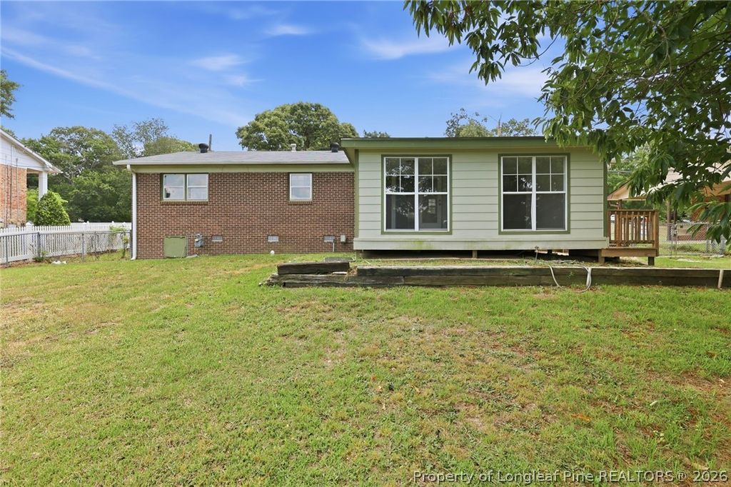 406 Lansdowne Road, Fayetteville, NC 28314 — photo 2