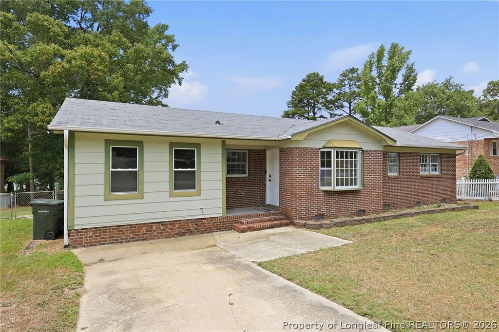 406 Lansdowne Road, Fayetteville, NC 28314 — photo 4