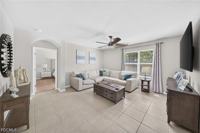 18508 Marlin Kite LN, North Fort Myers, FL 33917