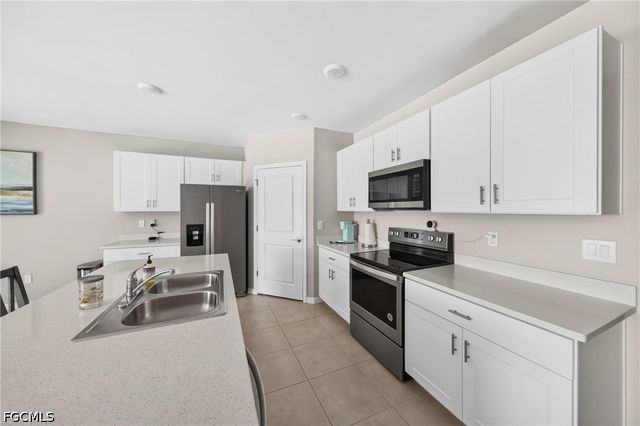 18508 Marlin Kite LN, North Fort Myers, FL 33917