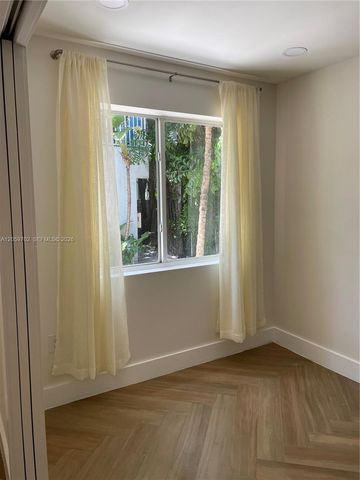 731 6th st 104E, Miami Beach, FL 33139
