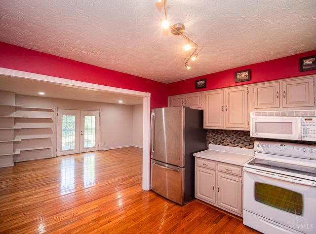 1431 Woodville Pike, Goshen Twp, OH 45140