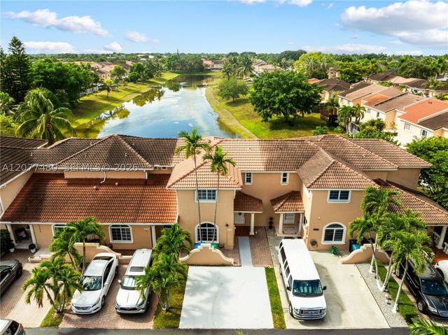 15354 SW 36th Ter, Miami, FL 33185