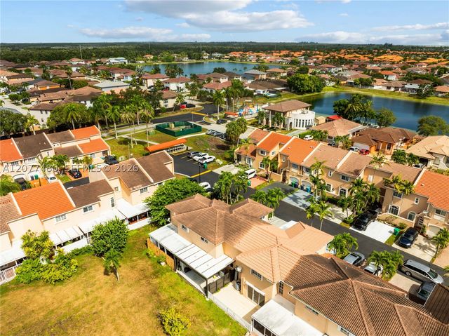 15354 SW 36th Ter, Miami, FL 33185