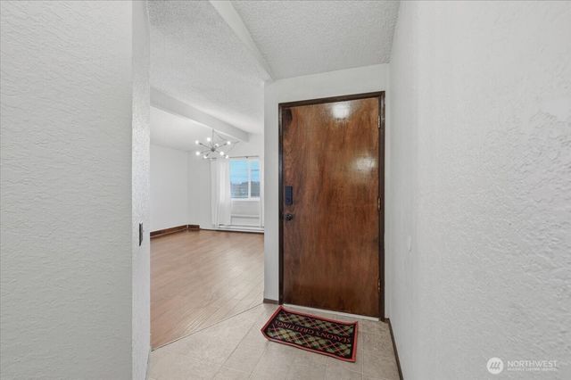 2113 State Street, Everett, WA 98201