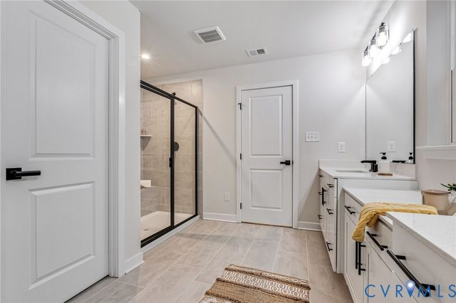 18724 Holly Crest Dr, Moseley, VA 23120