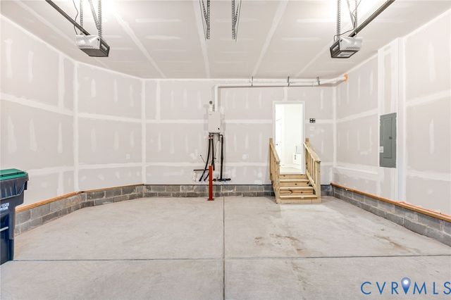 18724 Holly Crest Dr, Moseley, VA 23120