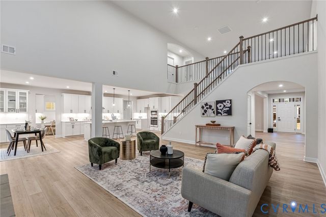 18724 Holly Crest Dr, Moseley, VA 23120