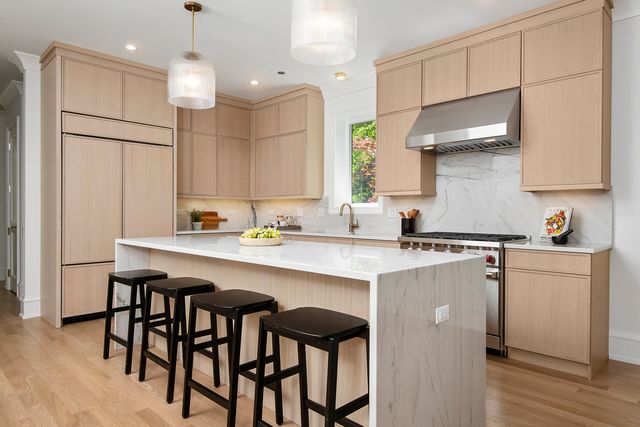 1942 N Orchard Street 1N, Chicago, IL 60614