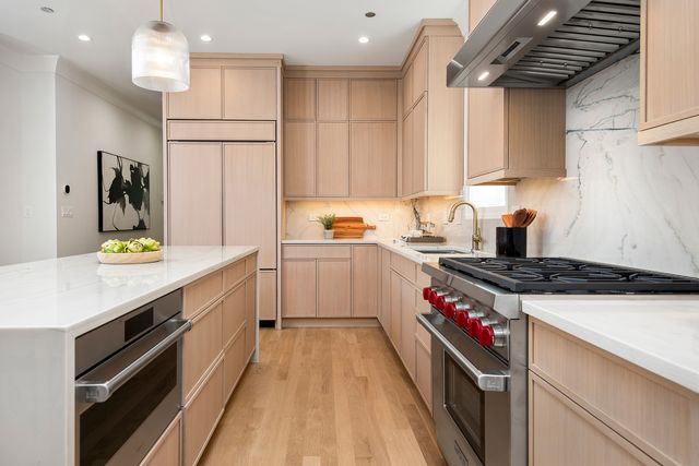 1942 N Orchard Street 1N, Chicago, IL 60614