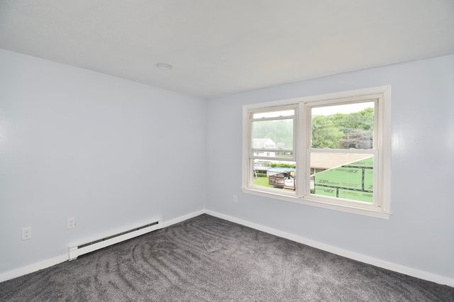 22 Hunting Lane, Agawam, MA 01001