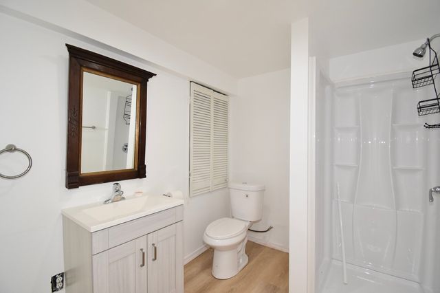 22 Hunting Lane, Agawam, MA 01001