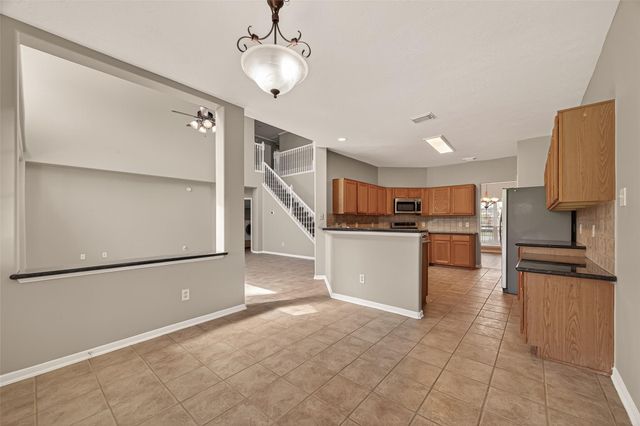 1313 Plymouth Rock Lane, Seabrook, TX 77586