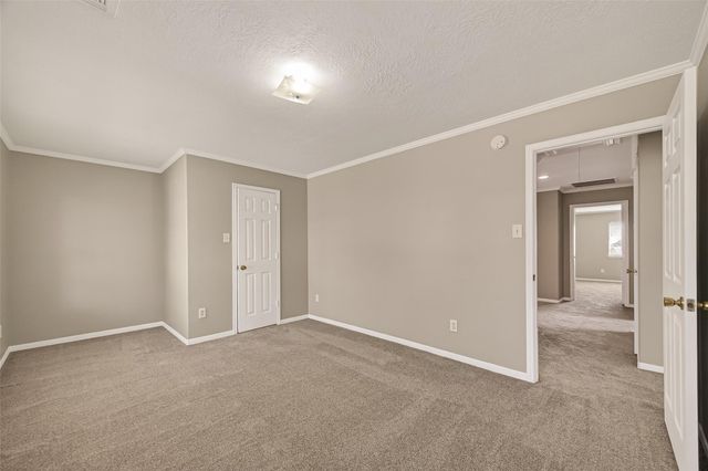 1313 Plymouth Rock Lane, Seabrook, TX 77586