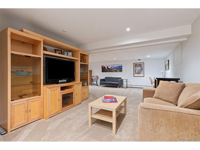 9931 E Ida Pl, Greenwood Village, CO 80111