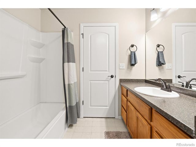 4476 Mountain Sky Street, Johnstown, CO 80534