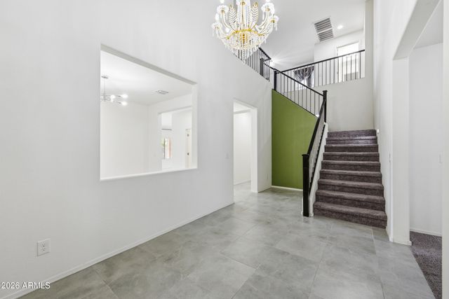 1829 W SPUR Drive, Phoenix, AZ 85085