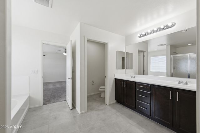 1829 W SPUR Drive, Phoenix, AZ 85085