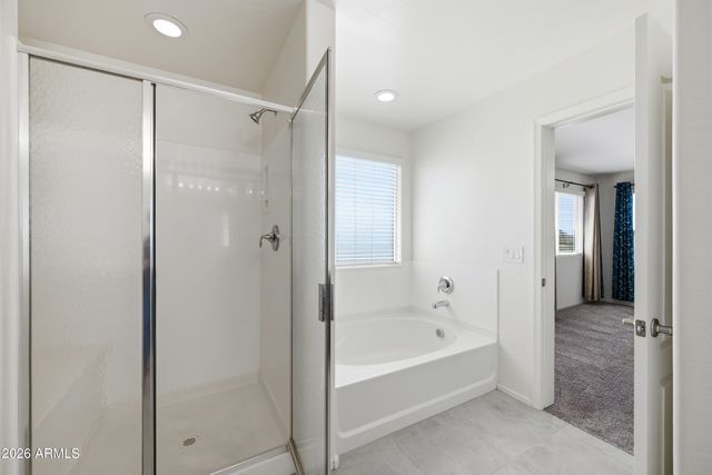 1829 W SPUR Drive, Phoenix, AZ 85085