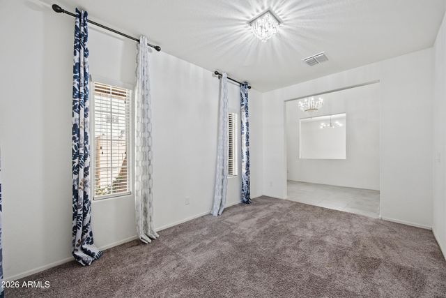 1829 W SPUR Drive, Phoenix, AZ 85085