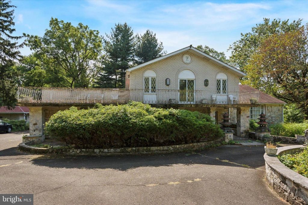 341 CEDAR RD, Elkins Park, PA 19027