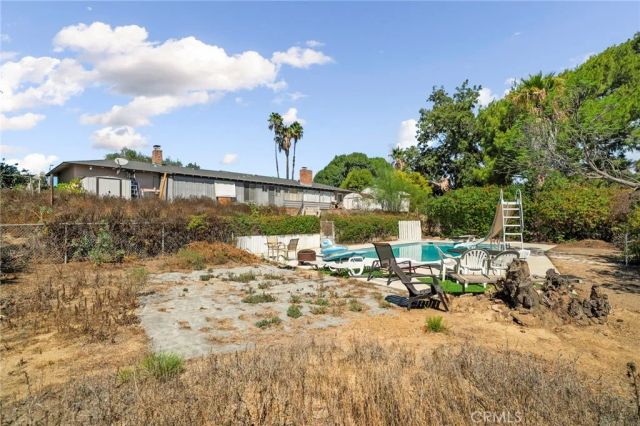 8170 Grapewin, Corona, CA 92880