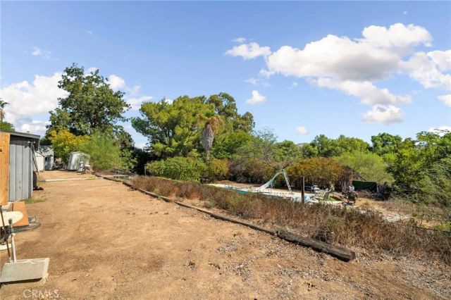 8170 Grapewin, Corona, CA 92880