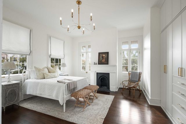 21 New Street, Charleston, SC 29401