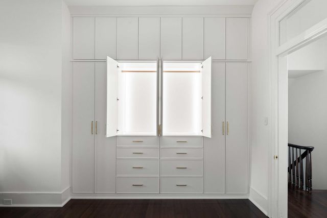 21 New Street, Charleston, SC 29401